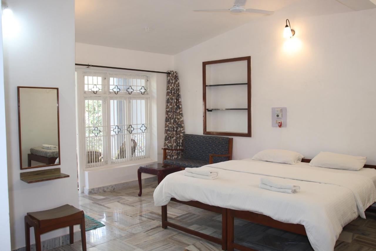 Peravel Beach Holiday Home Кандолим Экстерьер фото