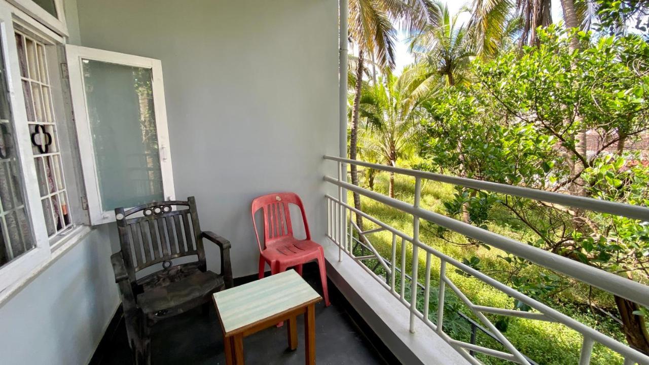 Peravel Beach Holiday Home Кандолим Экстерьер фото