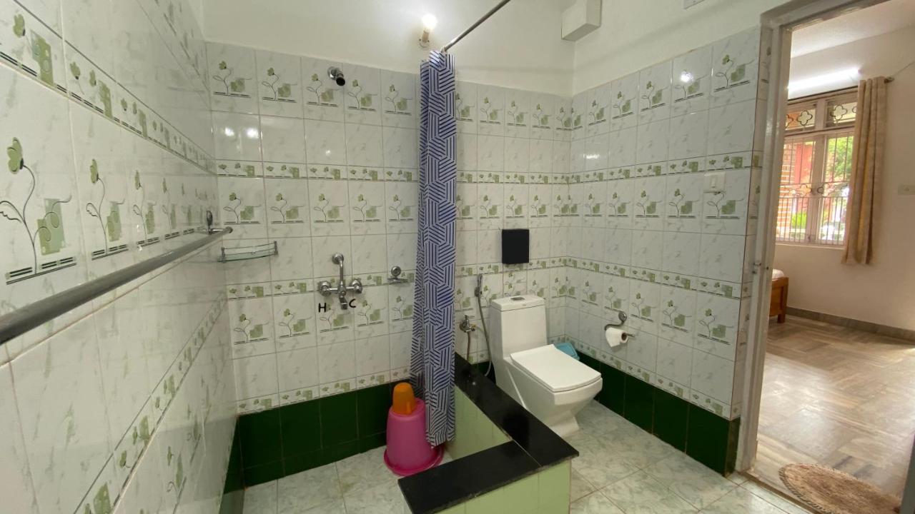 Peravel Beach Holiday Home Кандолим Экстерьер фото