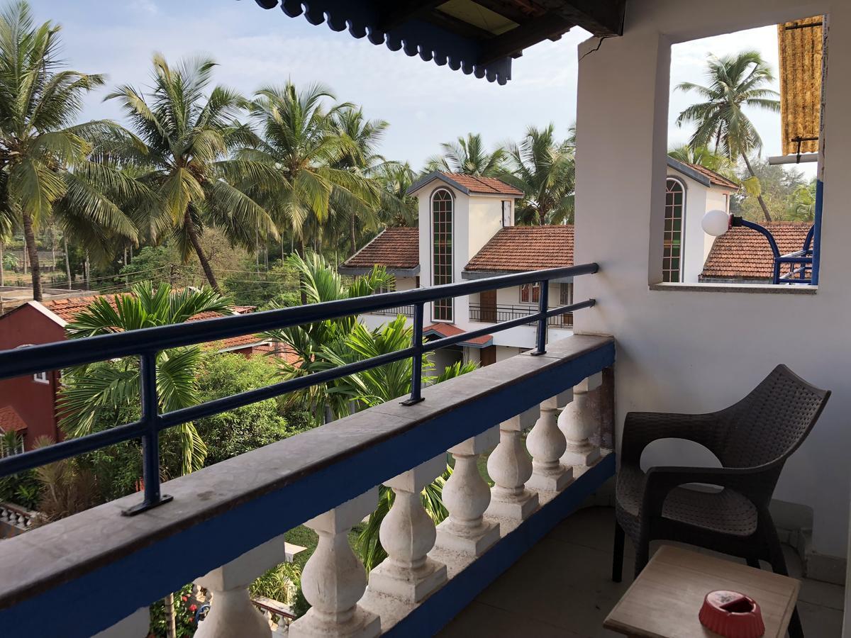 Peravel Beach Holiday Home Кандолим Экстерьер фото